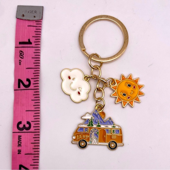 ADVENTURE AHEAD | Camper Van | Bag Charm | Keychain (Brand New!) 💘 - Picture 8 of 9